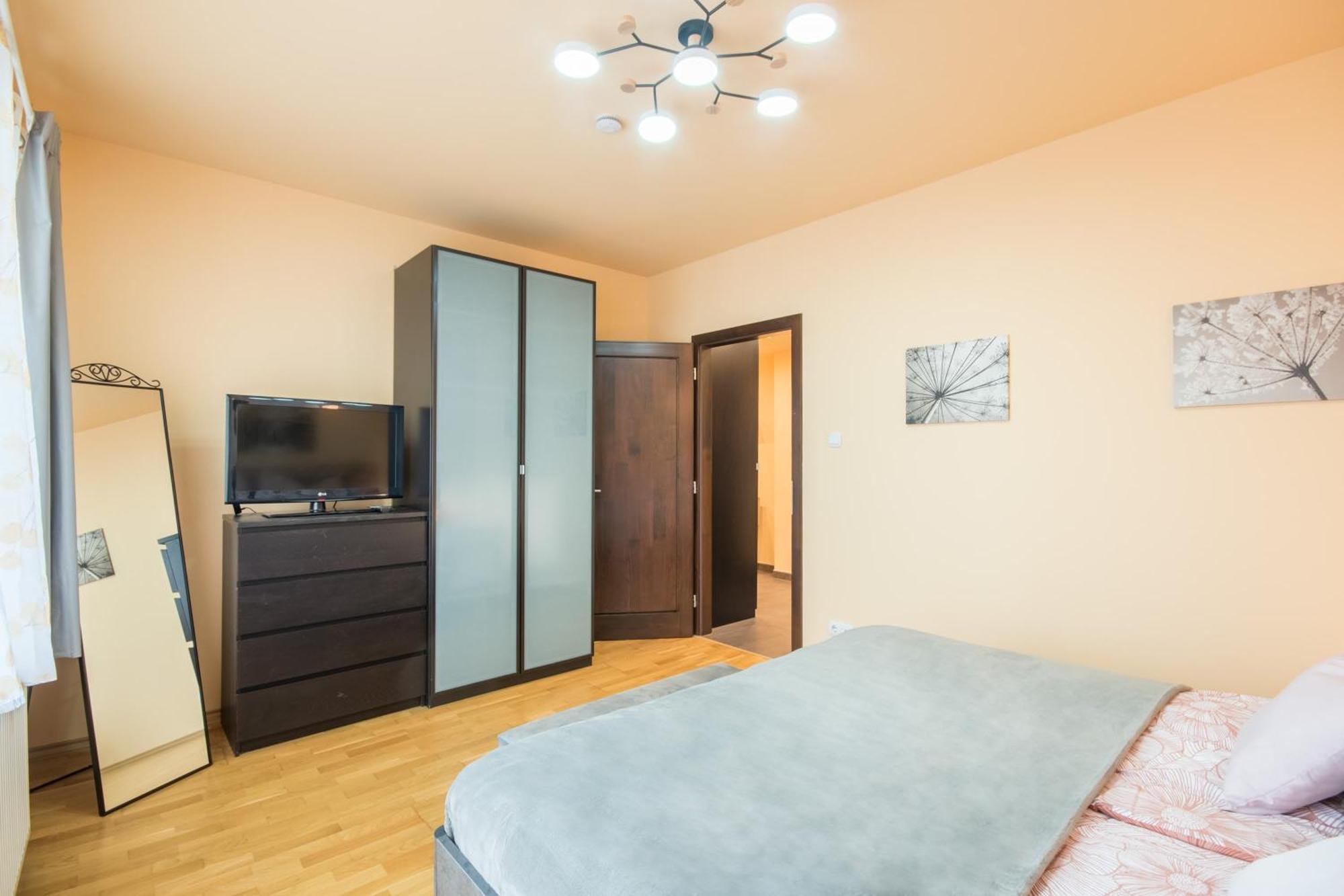 Very Central - Large - Balcony - Comfy Apartment Будапеща Екстериор снимка